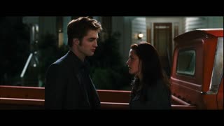 The Twilight Saga: New Moon Movie Trailer